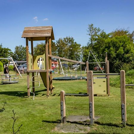 Chalet 550 Op Recreatiepark De Wielen Синт Мартен Екстериор снимка