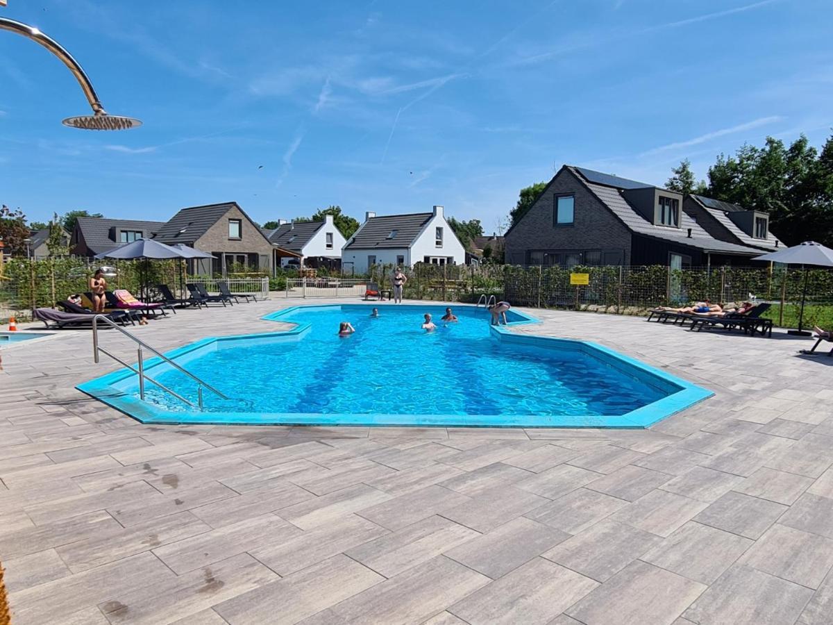 Chalet 550 Op Recreatiepark De Wielen Синт Мартен Екстериор снимка