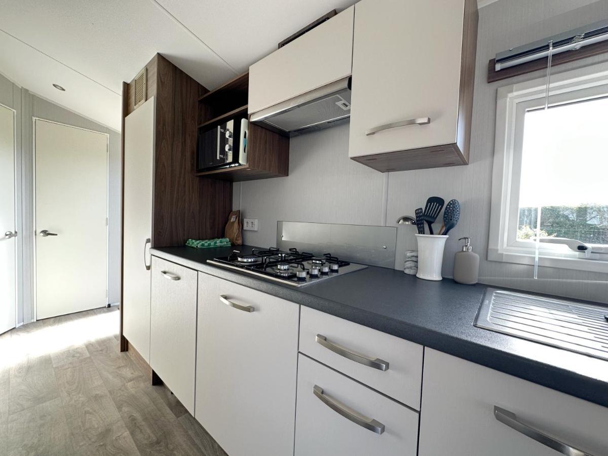 Chalet 550 Op Recreatiepark De Wielen Синт Мартен Екстериор снимка