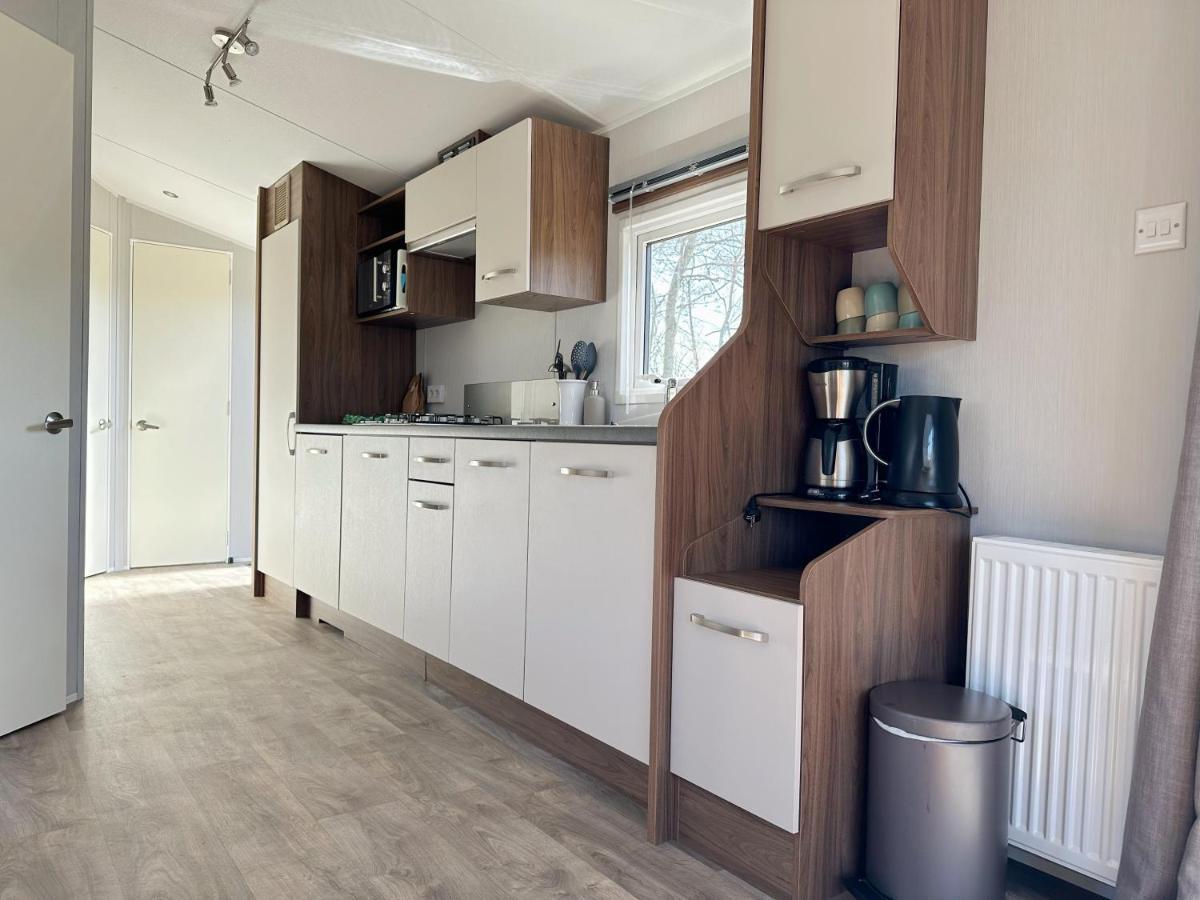 Chalet 550 Op Recreatiepark De Wielen Синт Мартен Екстериор снимка
